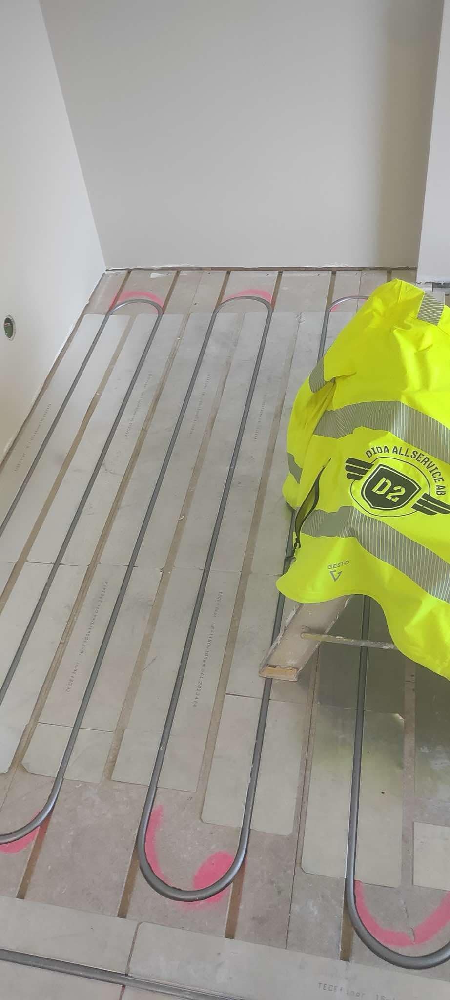 eabb959a-b2a1-428e-a8eb-db200312aba7